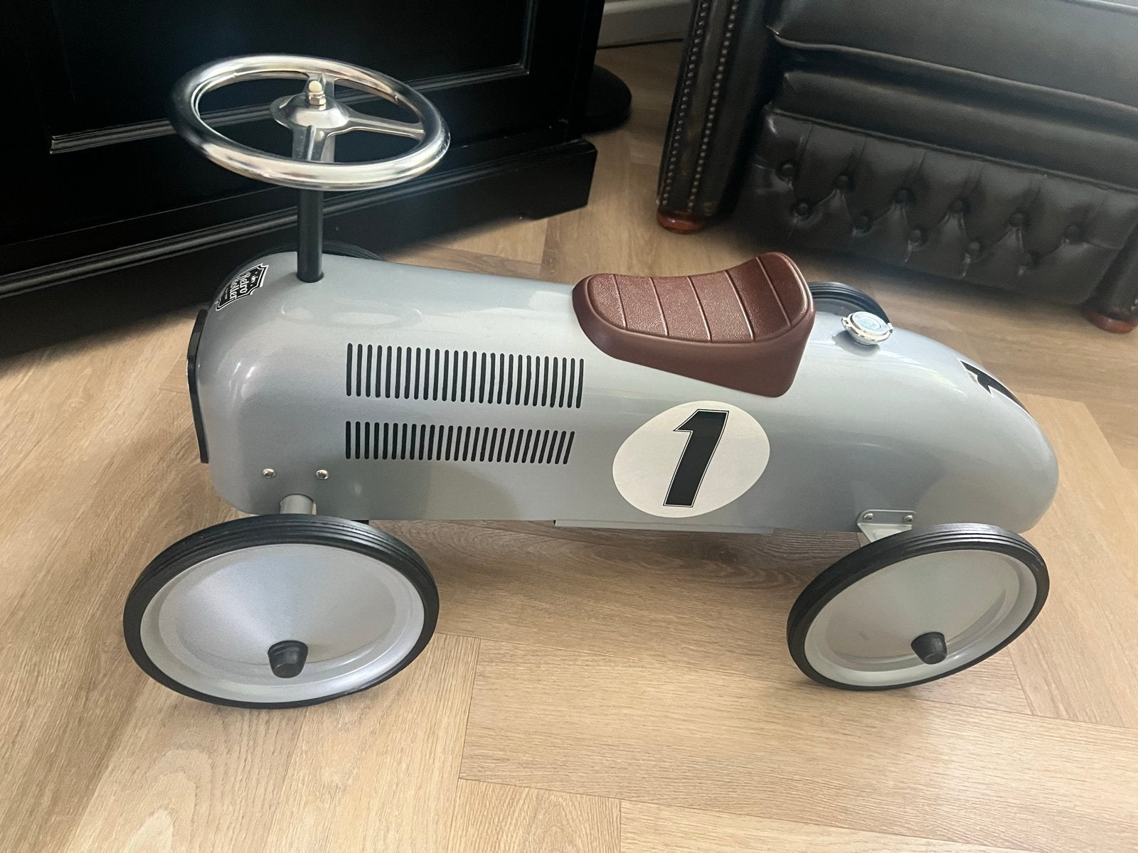 Retro Roller loopauto grijs met nummer 1, Ophalen, Gebruikt, Loopvoertuig
