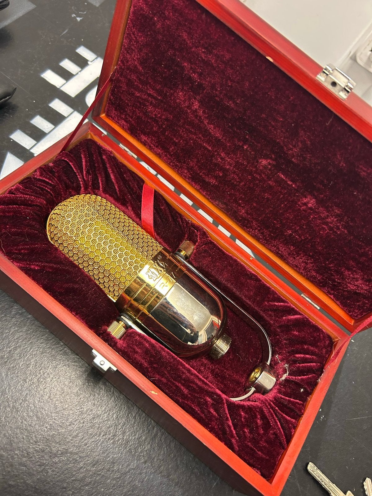 Microfoons Shure, AKG, Warm Audio, Ophalen of Verzenden, Gebruikt, Studiomicrofoon