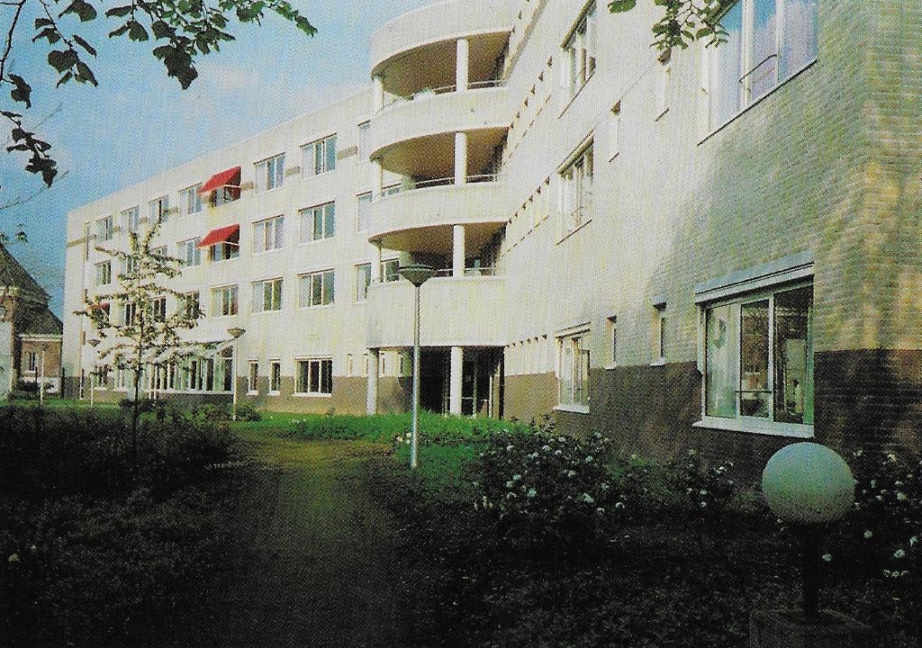 Ongelopen ansichtkaart zorgcentrum huize rosa nijmegen, Ophalen of Verzenden, 1980 tot heden, Ongelopen, Gelderland
