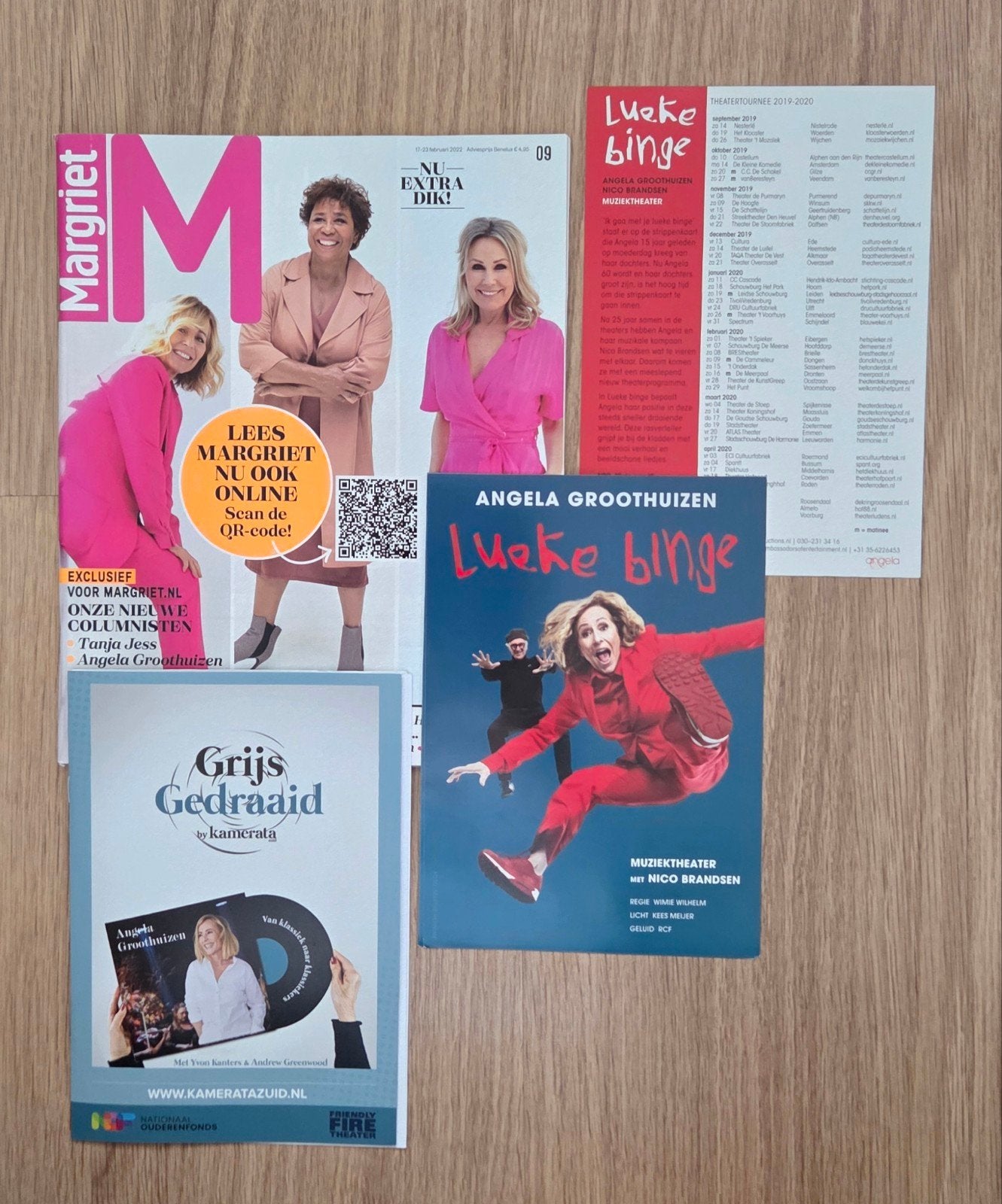 Dolly Dots Angela Groothuizen 3 fan items, Verzenden