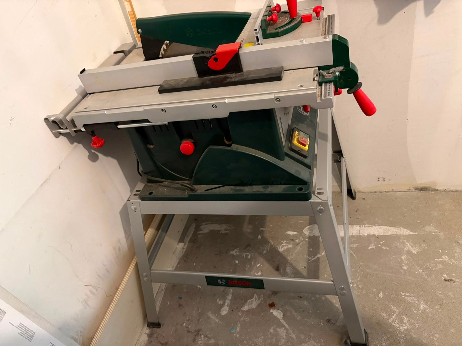 Bosch PTS 10 Tafelcirkelzaag - Krachtig en Veelzijdig, Ophalen, Gebruikt, Cirkelzaag, 70 mm of meer