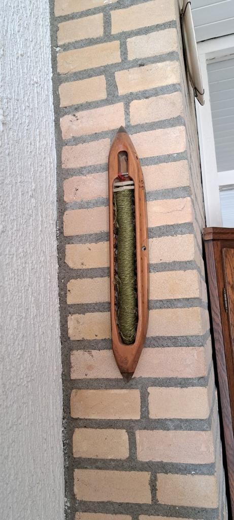 Antieke schietspoel met garen, Antiek en Kunst, Ophalen of Verzenden
