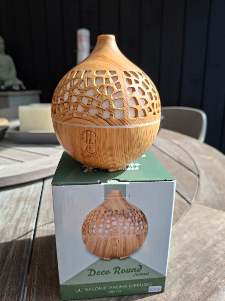 Aroma diffuser, Kunststof, Ophalen of Verzenden, Zo goed als nieuw, Modern