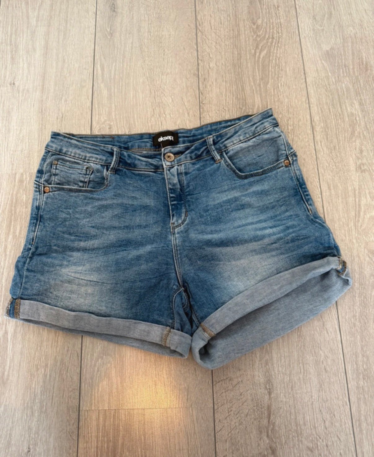 Shoeby eksept short XL, Kleding | Dames, Ophalen of Verzenden, Zo goed als nieuw, Blauw, W33 - W36 (confectie 42/44)