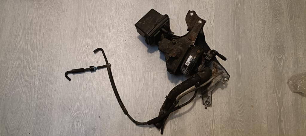 Secundaire luchtpomp Toyota Celica T23 2zz, Auto-onderdelen, Ophalen of Verzenden, Gebruikt, Toyota