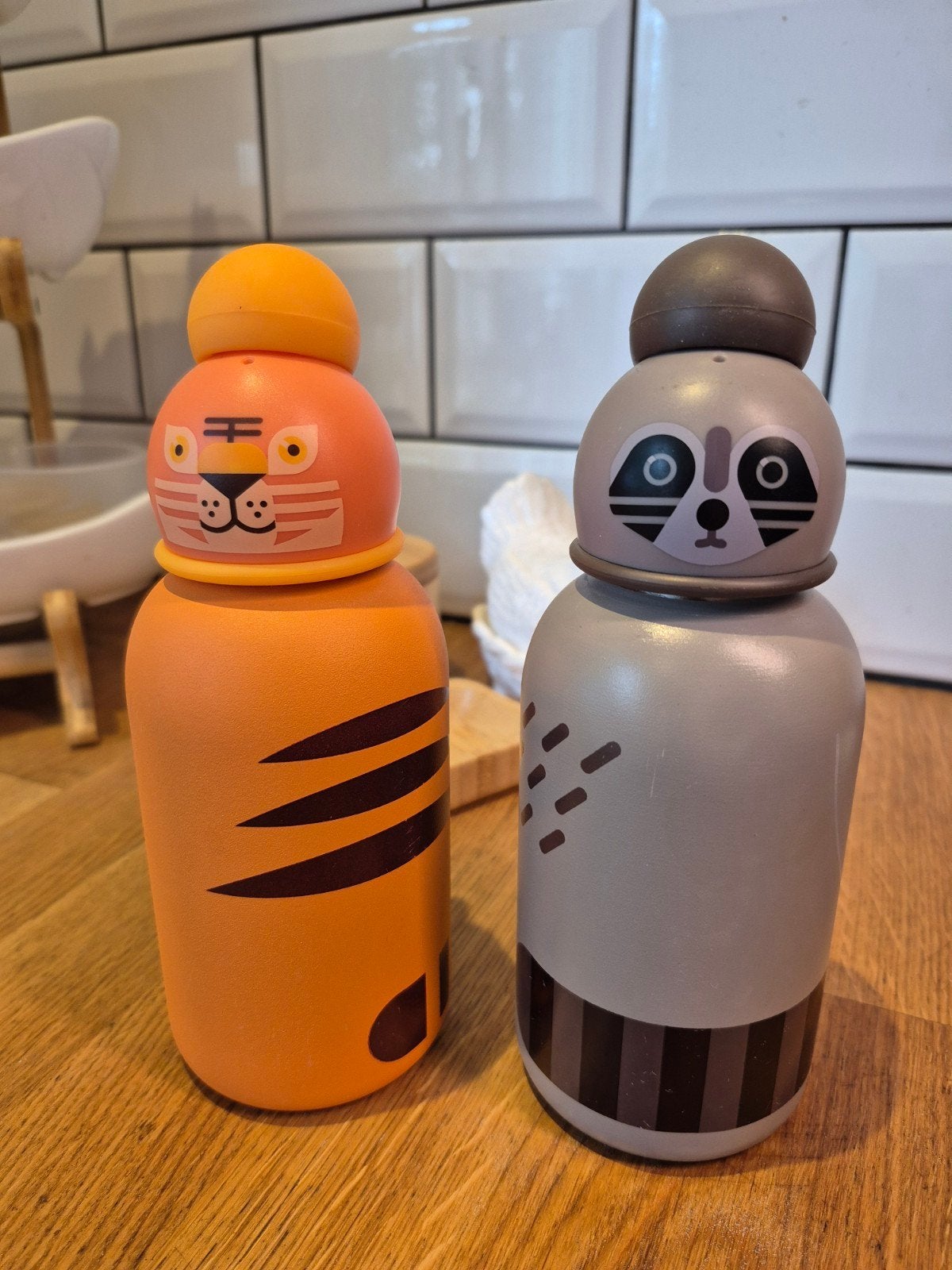 waterdrop Peuterflessen RVS met Dierenontwerp (2 stuks), Ophalen of Verzenden, Zo goed als nieuw