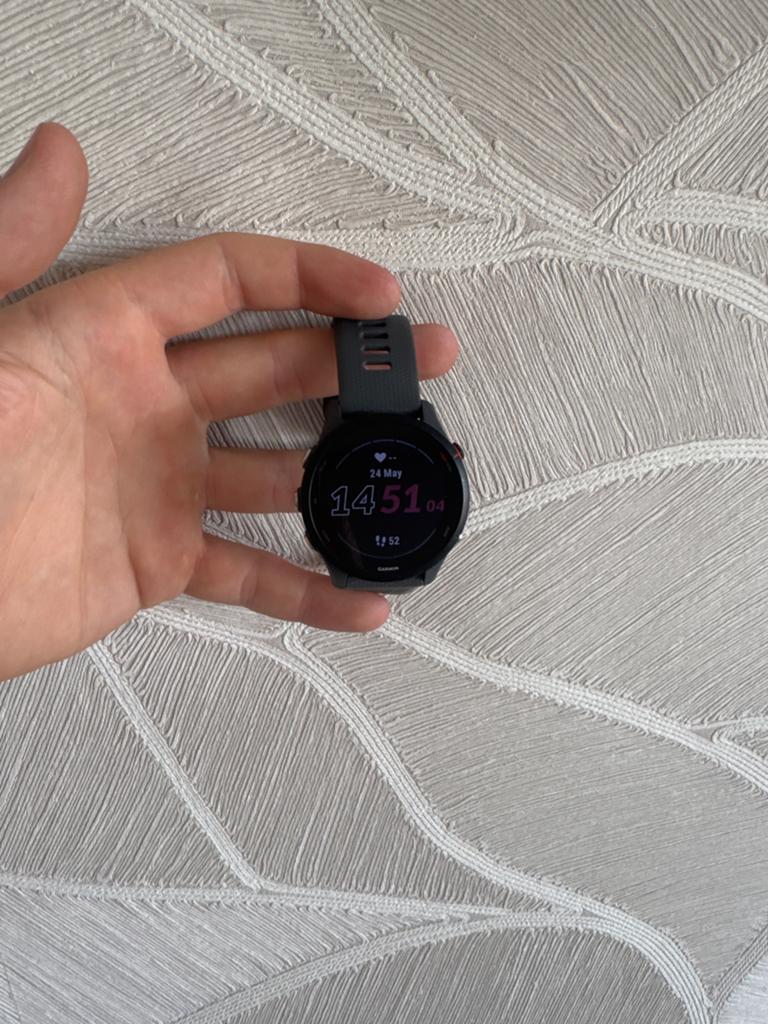Garmin Forerunner 255 - Zo goed als nieuw, Afstand, Ophalen of Verzenden, Zo goed als nieuw, Waterdicht