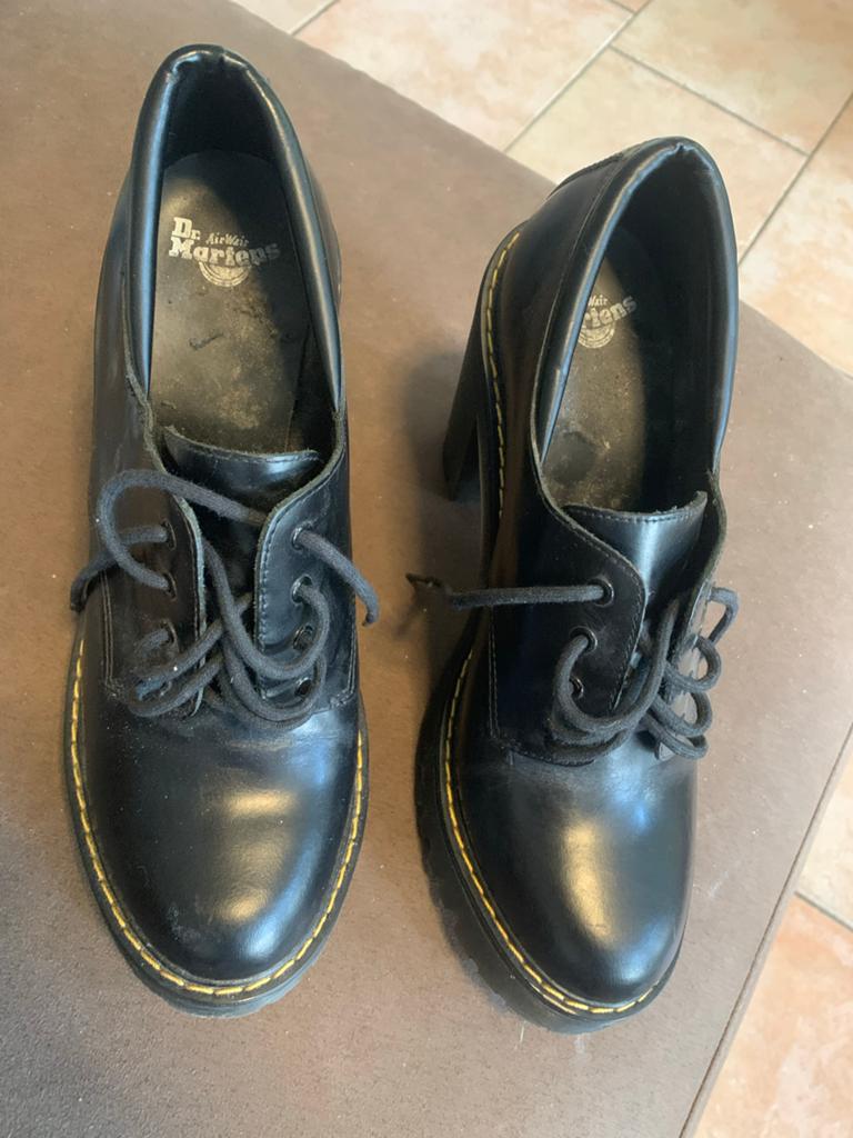 Dr. Martens damesschoenen leer zwart maat 41, Kleding | Dames, Schoenen, Ophalen of Verzenden, Zo goed als nieuw, Zwart, Schoenen met lage hakken