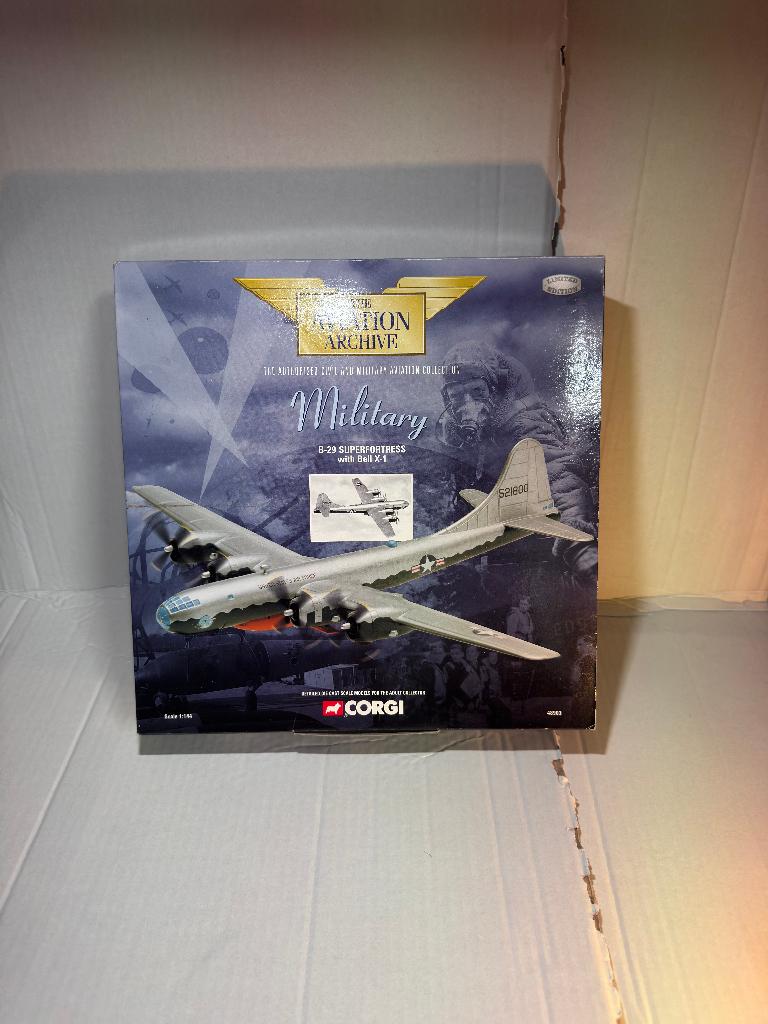 Corgi 1:144 Bell X-1 B-29 Superfortress Diecast USAF AA48903, Ophalen of Verzenden, Zo goed als nieuw, Boek of Tijdschrift