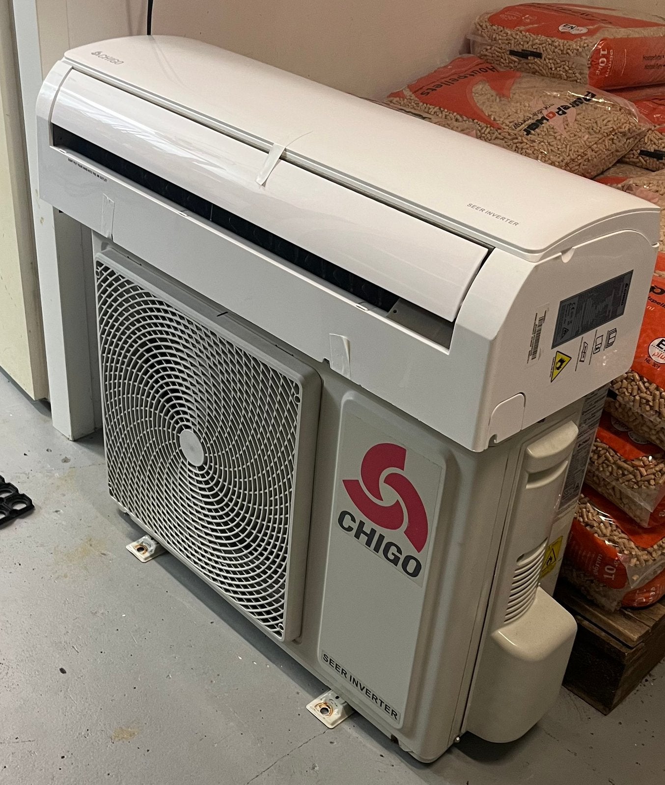 Airco Chigo 2,5 kw gebruikt met afstandsbediening., Witgoed en Apparatuur, Ophalen, Verwarmen, 3 snelheden of meer, Zo goed als nieuw