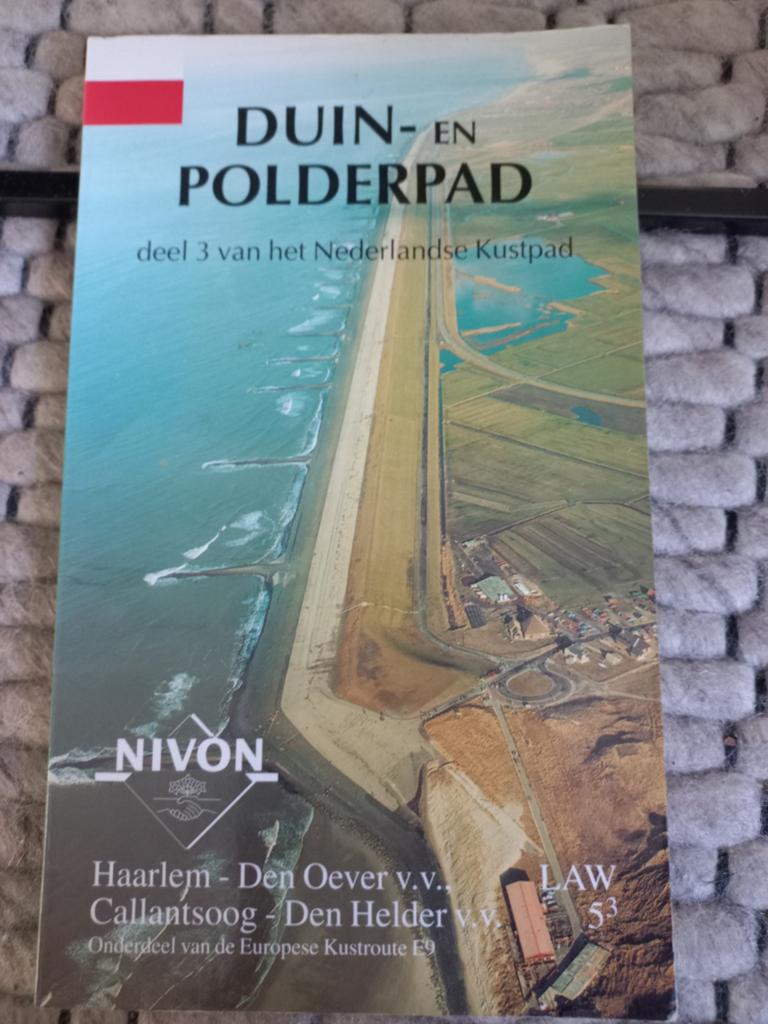 Duin- en Polderpad - deel 3 van het Nederlandse Kustpad, Gelezen, Overige atlassen, Ophalen of Verzenden, 1800 tot 2000