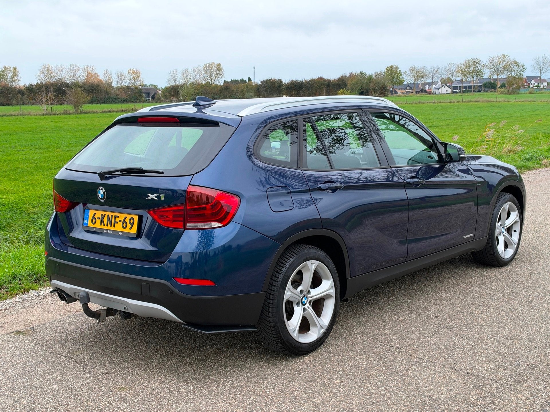 BMW X1 SDrive20i Business AUT APK 07-2027 Airco NAP, 4 cilinders, Blauw, Origineel Nederlands, 184 pk
