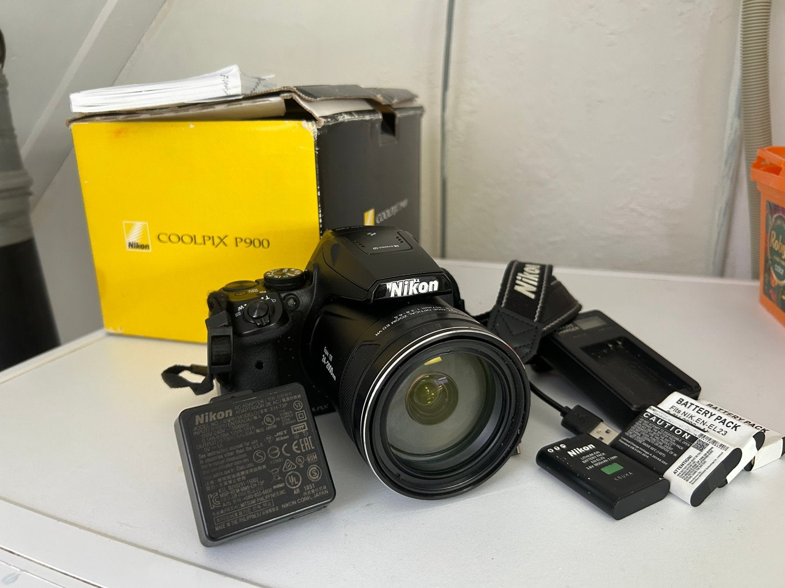 Nikon P900 coolpix 83x optical zoom zeer nette staat, Audio, Tv en Foto, Fotocamera's Digitaal, Ophalen of Verzenden, Zo goed als nieuw