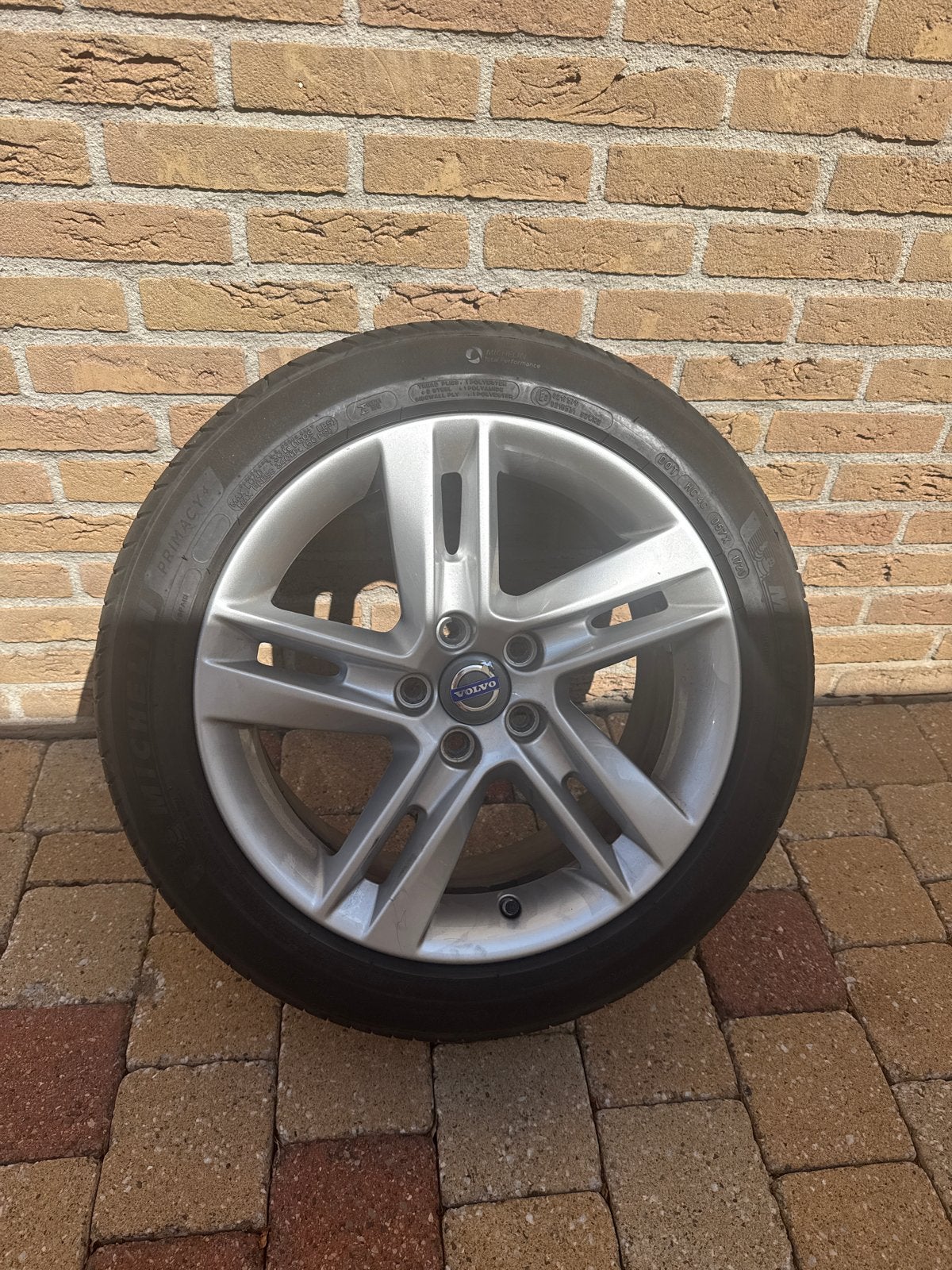 V60 D6 originele velgen met versleten banden, Auto-onderdelen, Banden en Velgen, Gebruikt, Banden en Velgen, 17 inch, Ophalen of Verzenden