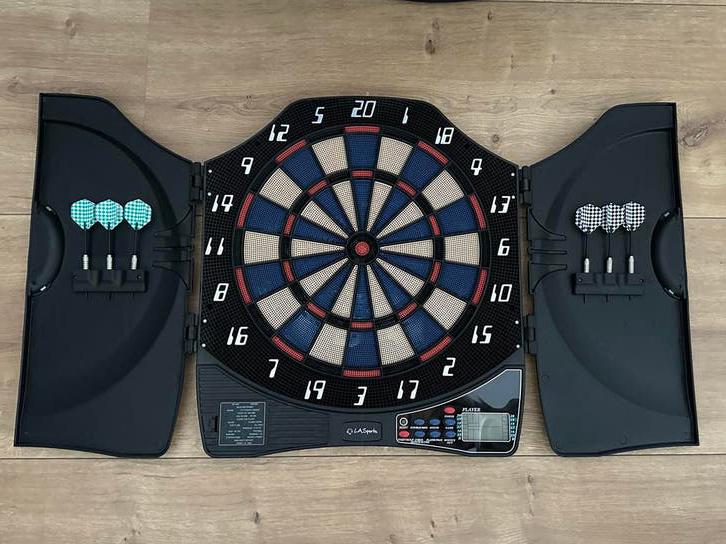 Elektronisch dartbord met soft tip pijlen, Ophalen of Verzenden, Nieuw, Dartbord met pijlen, Elektronisch