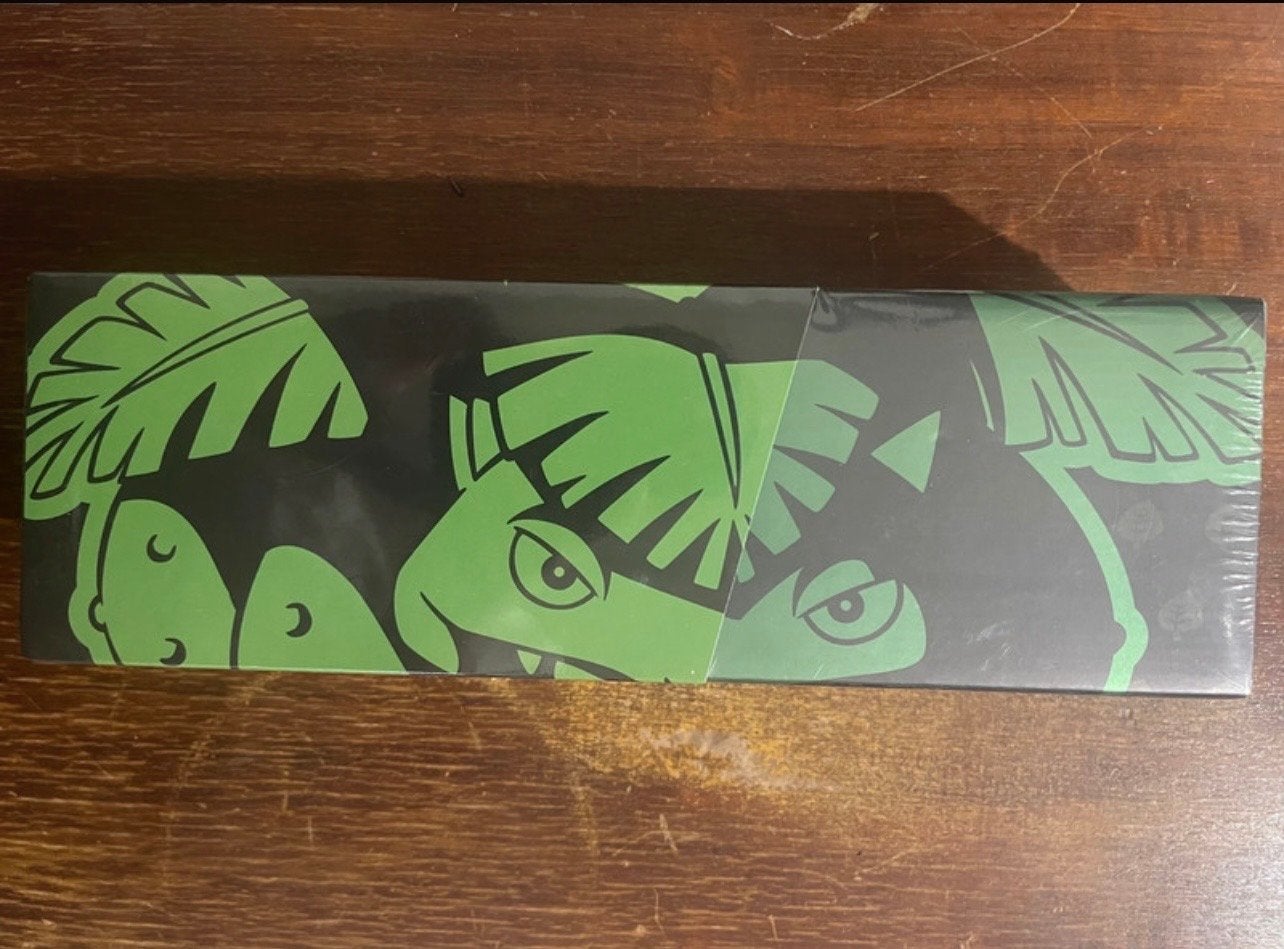 Pokémon TCG 25th Anniversary Collection Box Venusaur, Ophalen of Verzenden, Nieuw, Overige typen
