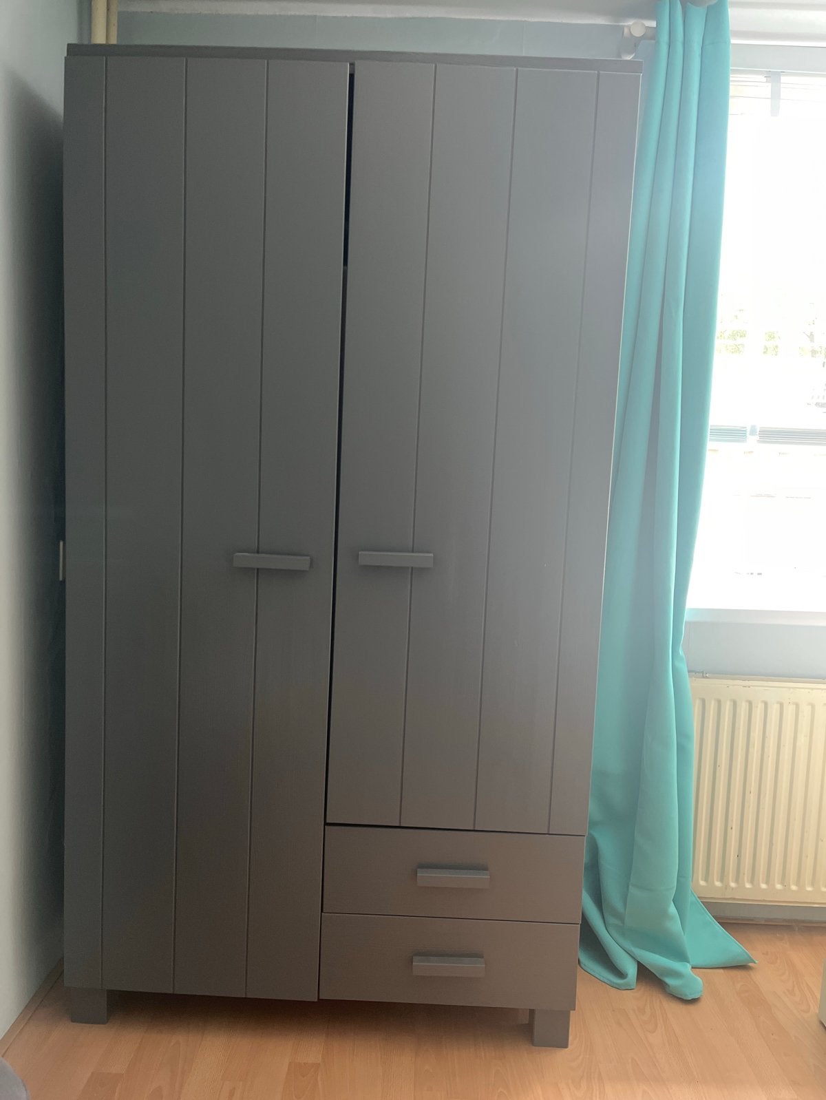 Robuuste kast van Fonq - 2 jaar oud, z.g.a.n., Huis en Inrichting, Ophalen, 200 cm of meer, 50 tot 100 cm, Zo goed als nieuw