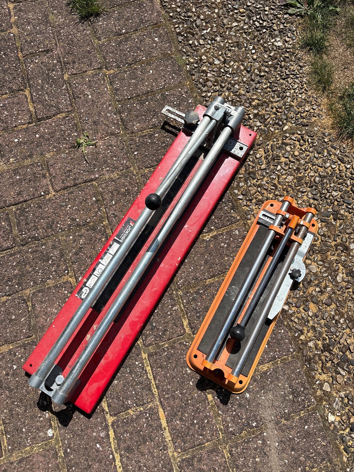 Tegelsnijder- (oranje), Doe-het-zelf en Verbouw, Gereedschap | Handgereedschap, Ophalen, Gebruikt, Snijgereedschap, Overige merken