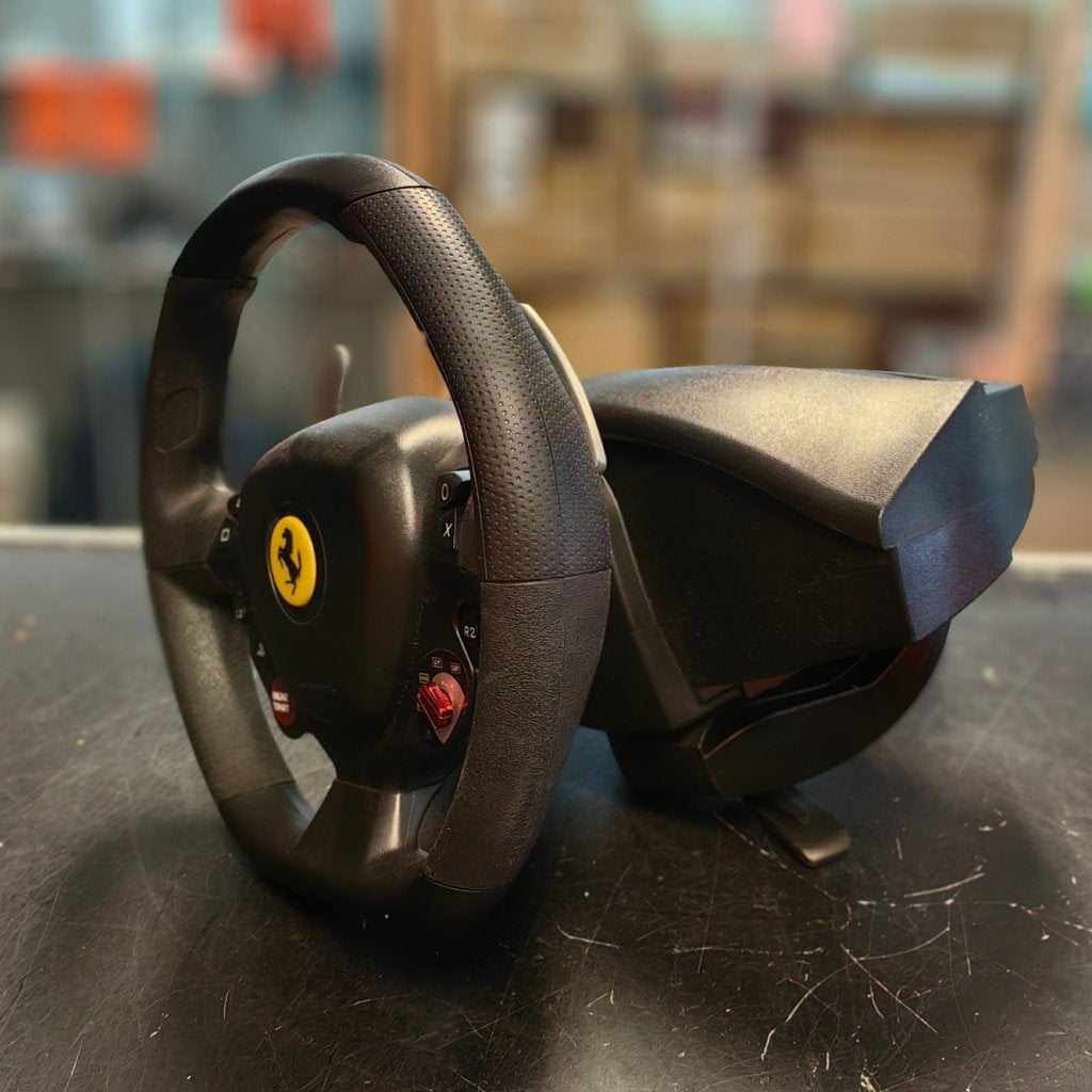Thrustmaster T80 Ferrari 488 GTB Edition - In Nette Sta, Thrustmaster, Zo goed als nieuw, https://support.thrustmaster.com/en/contact-en/
