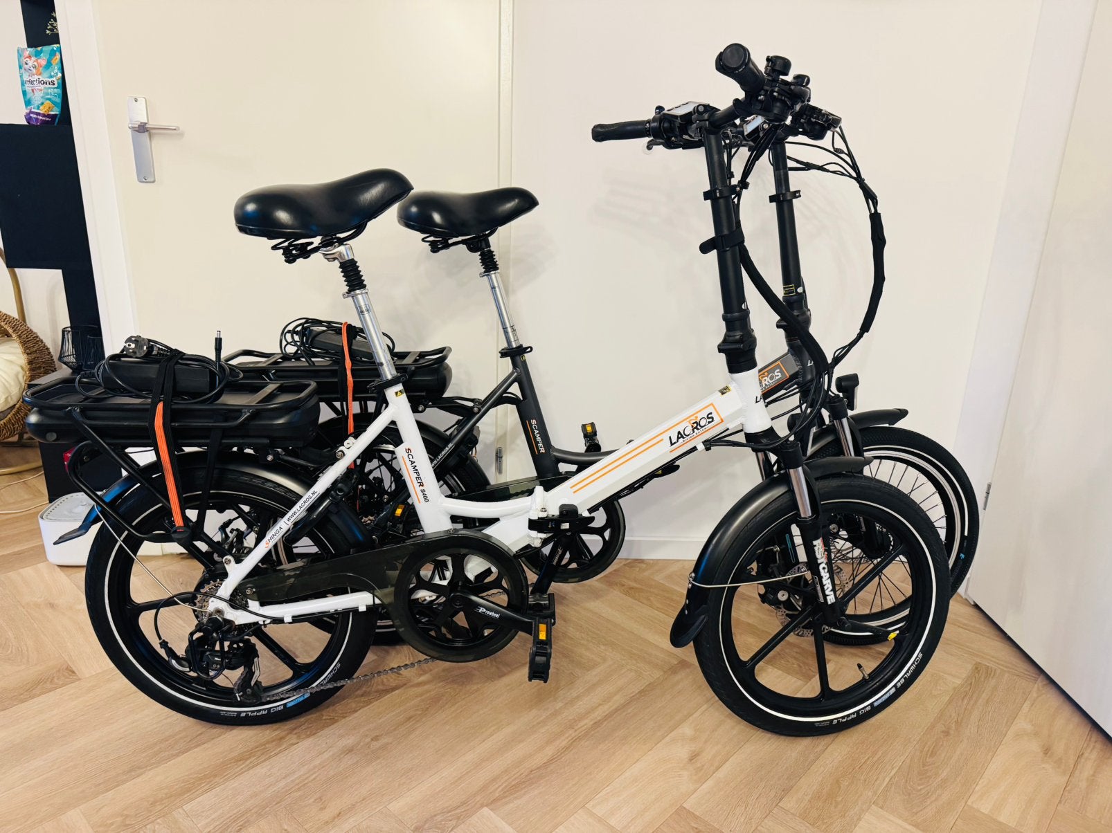 2x zgan Lacros  eletrische vouwfietsen 20 inch, Ophalen, Zo goed als nieuw, 20 inch of meer, Versnellingen
