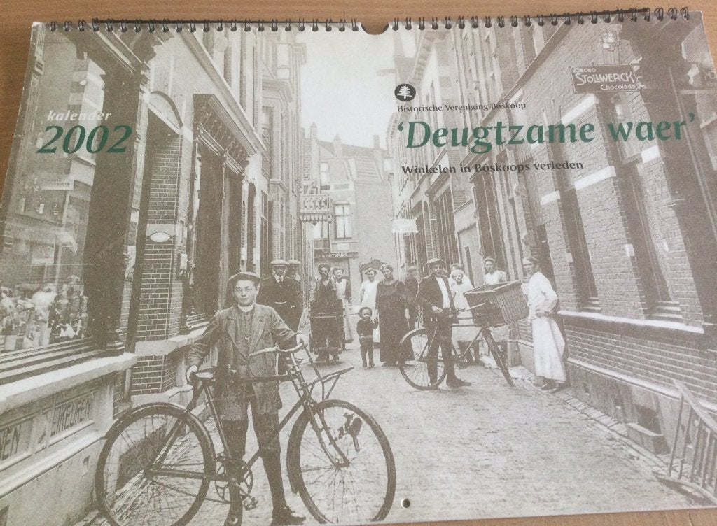 2 Kalenders van Oud Boskoop, Boeken, Ophalen of Verzenden, Gelezen