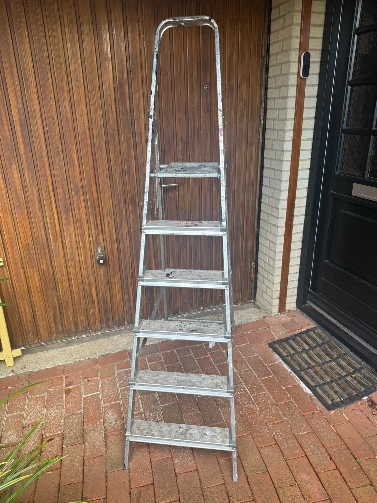 Huishoud trap, Doe-het-zelf en Verbouw, Ophalen, Gebruikt, Minder dan 2 meter