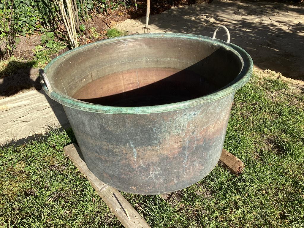 Antieke koperen ketel, Ophalen, Koper