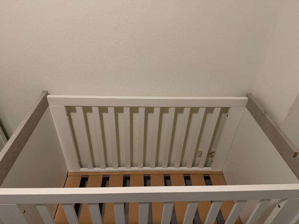 Baby/kinderkamer FUTURA, Ophalen, Jongetje of Meisje