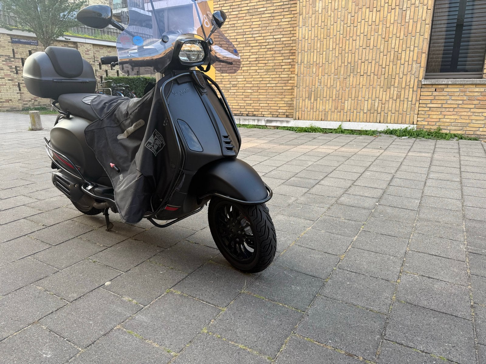 Vespa Sprint Mat Zwart - Zo goed als nieuw, Ophalen, Overige modellen, Maximaal 45 km/u, Zo goed als nieuw