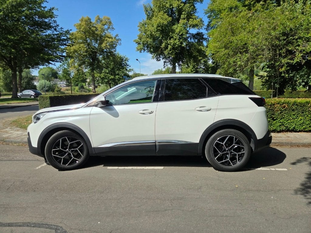 Peugeot 3008 1.2 Puretech 130pk S&S EAT 2019 Wit, Dealer onderhouden, Euro 6, 1199 cc, Leder en Stof