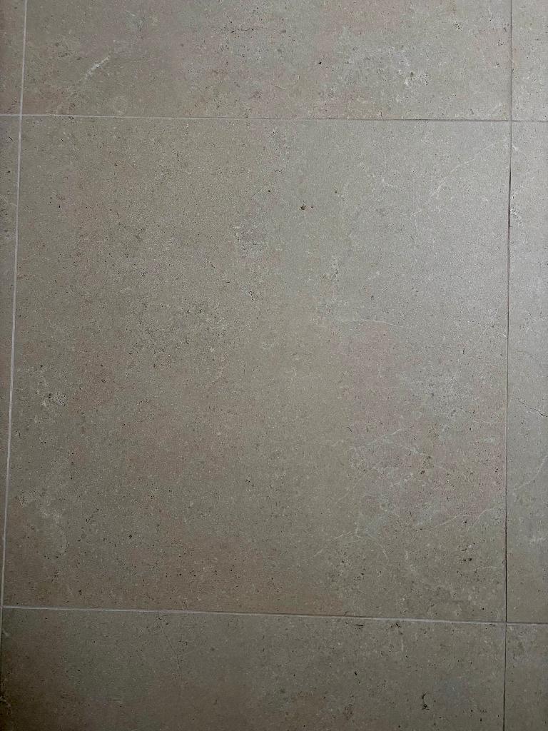 Foto 4 van 100m2 Beige Keramische vloertegel 60x60  || 12,50 euro / m2
