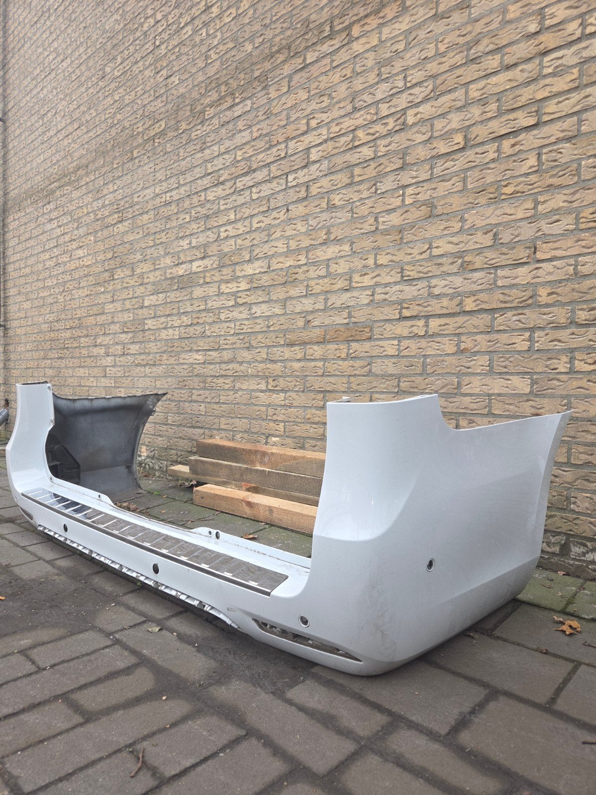 Achterbumper Mercedes V-klasse (W447) met schade, Ophalen, Gebruikt, Mercedes-Benz, Achter