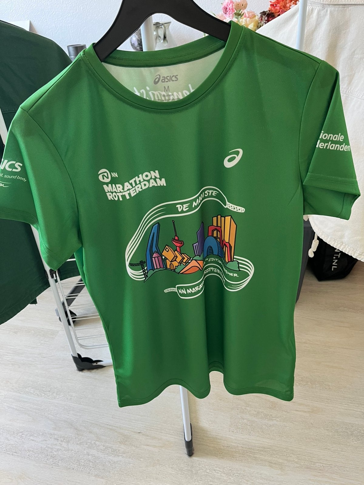 Marathon Rotterdam sportshirt Asics mt M, Maat 38/40 (M), Nieuw, Ophalen of Verzenden, Hardlopen of Fietsen