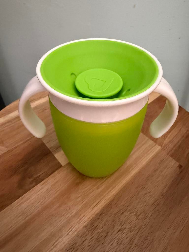 Munchkin Miracle 360 oefenbeker voor baby/peuter, Ophalen, Gebruikt