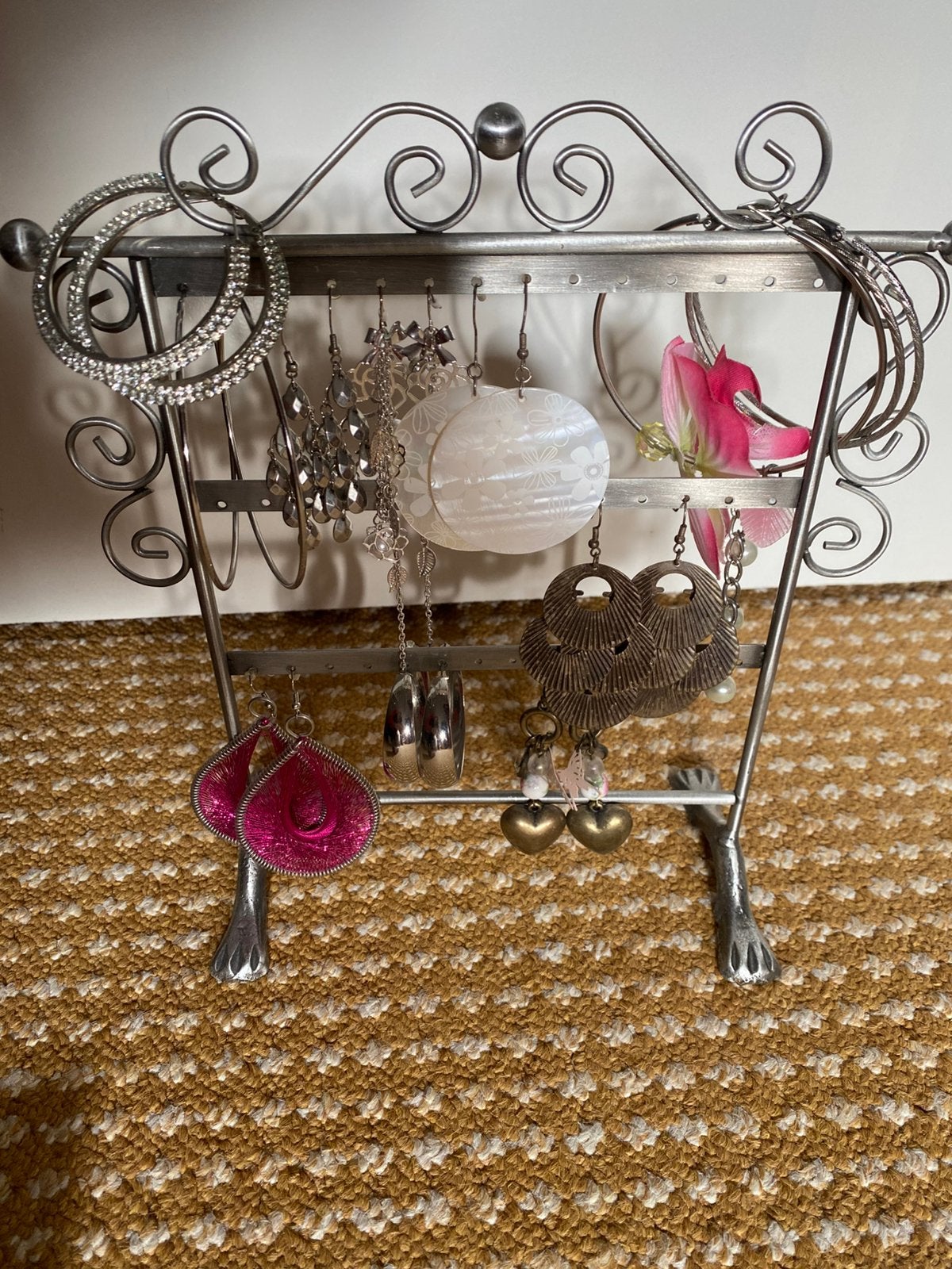 10 paar oorbellen hangers schelpen ringen stras metaal, Sieraden, Tassen en Uiterlijk, Oorbellen, Ophalen of Verzenden, Overige kleuren