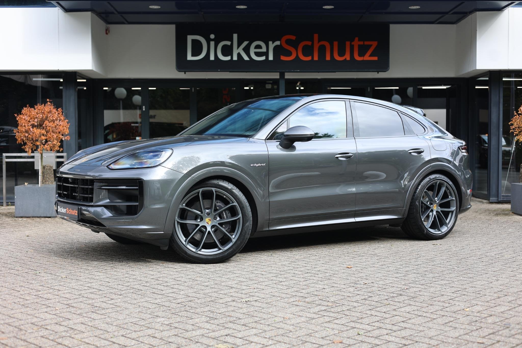 Porsche Cayenne Coupé 3.0 E-Hybrid Coupé Vierwielb. | Trek, Automaat, Gebruikt, 2995 cc, 4 stoelen