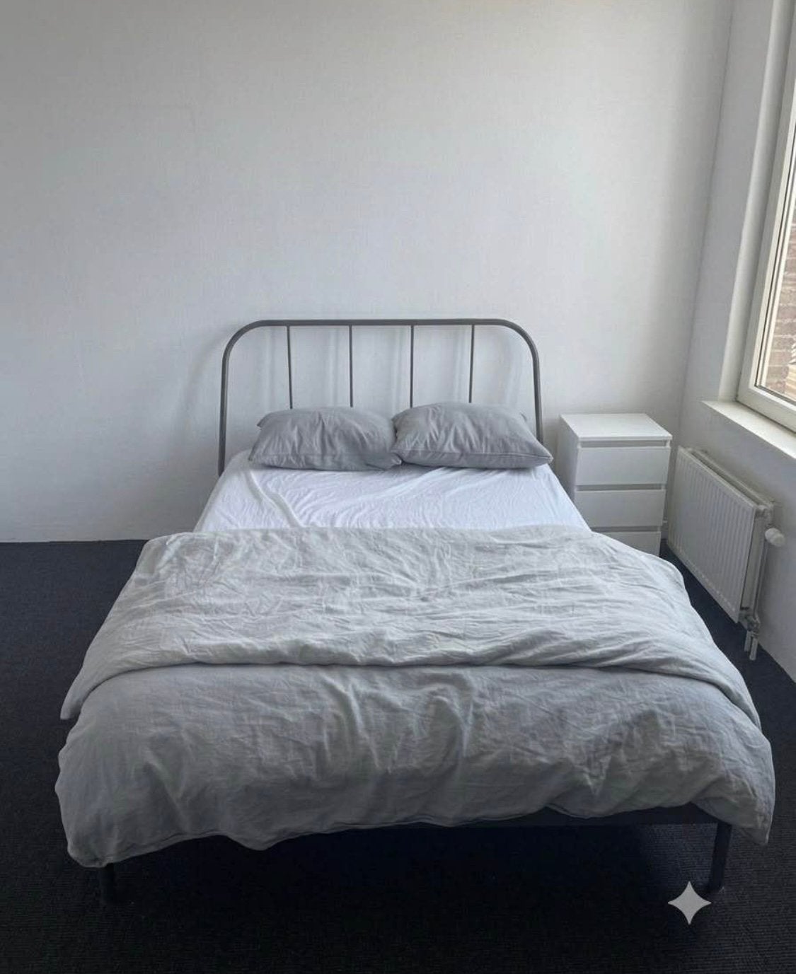 Tweepersoonsbed metalen frame met matras, Ophalen, Gebruikt, Tweepersoons, 200 cm