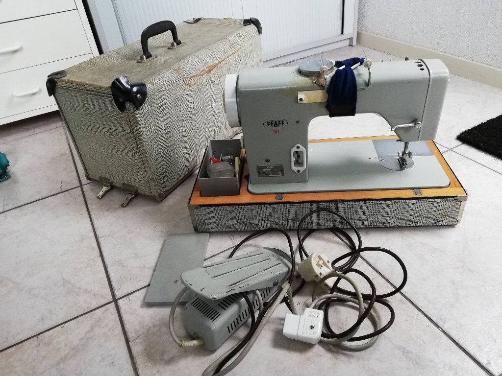 Pfaff 90 naaimachine in koffer, Ophalen, Gebruikt, Naaimachine, Pfaff