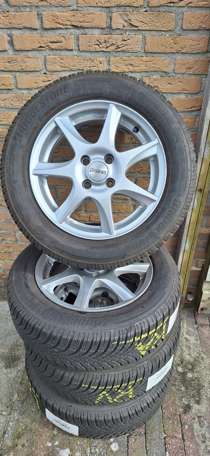 winterbanden op velgen, Ophalen, Gebruikt, 15 inch, 185 mm