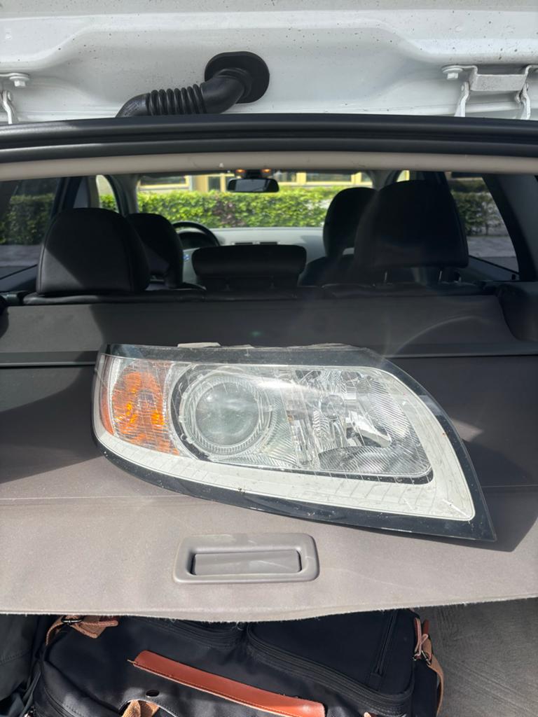 Koplamp rechts Volvo V50 - Origineel onderdeel, Auto-onderdelen, Ophalen, Gebruikt, Volvo