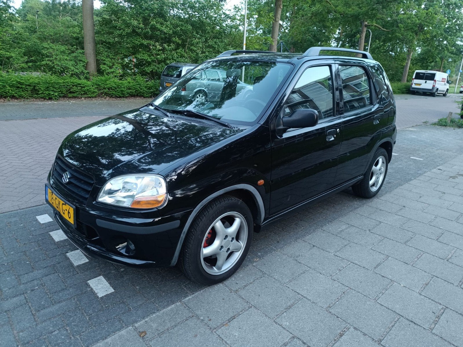 Suzuki Ignis AUTOMAAT- Nieuwe APK- AIRCO, 83 pk, Stof, 1328 cc, Zwart