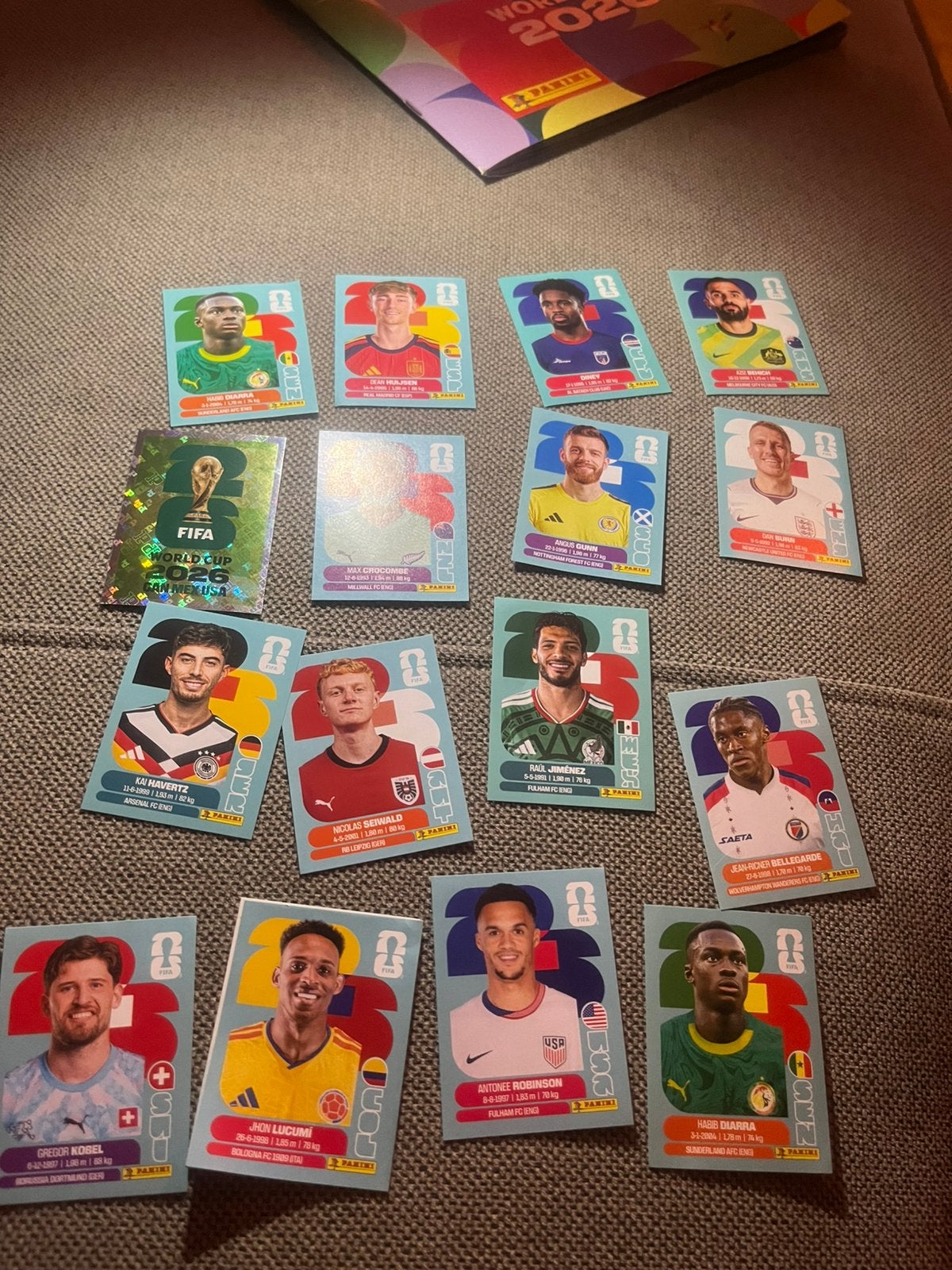 Voetbal stickers panini sta open voor ruilen, Ophalen, Zo goed als nieuw, Meerdere stickers