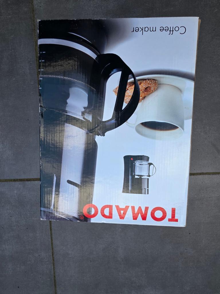 Tomado Koffiezetapparaat - Nieuw in doos, Gemalen koffie, Ophalen of Verzenden, 4 tot 10 kopjes, Koffiemachine