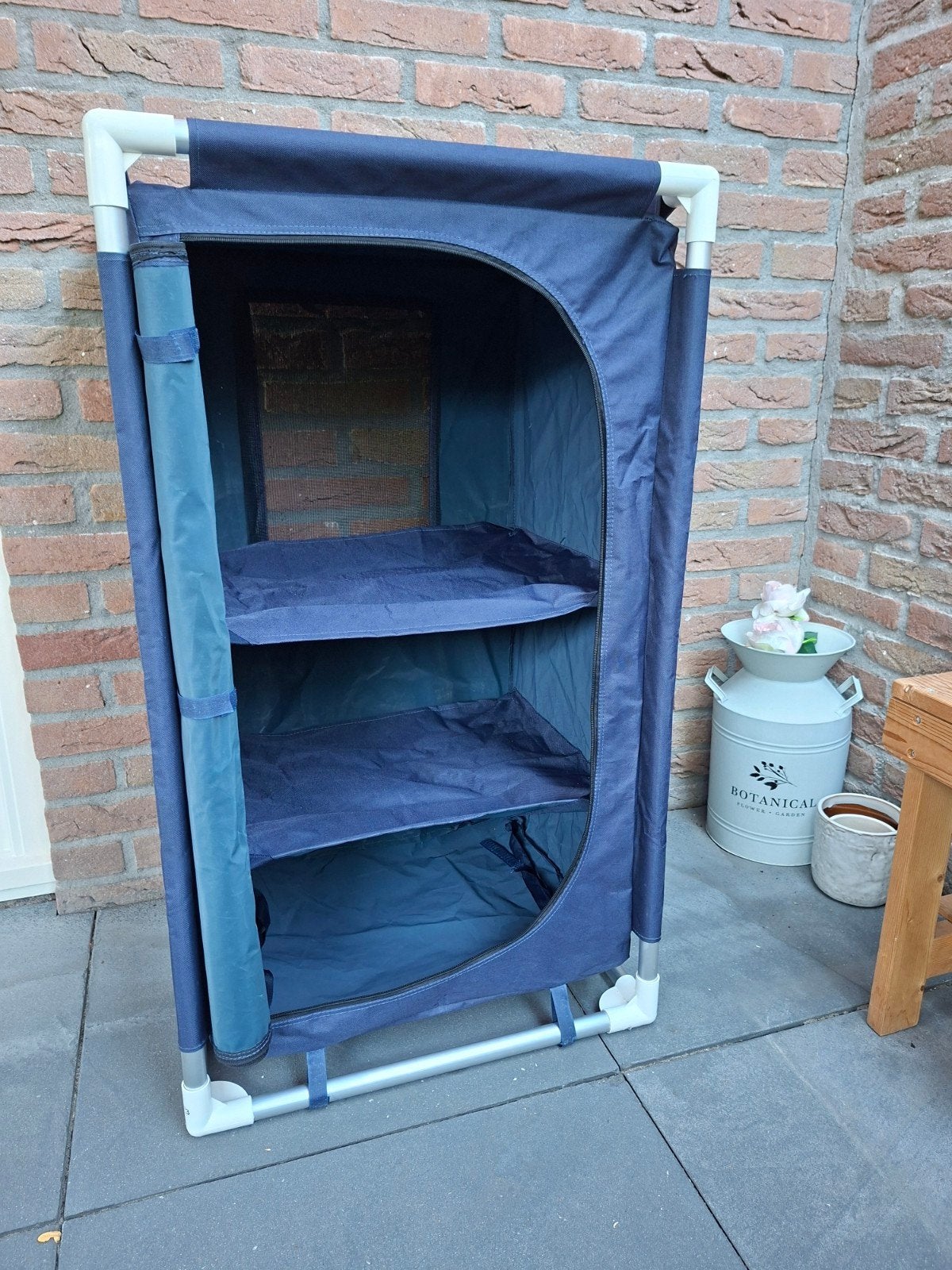 Campingkast van Obelink, Ophalen, Campingkast