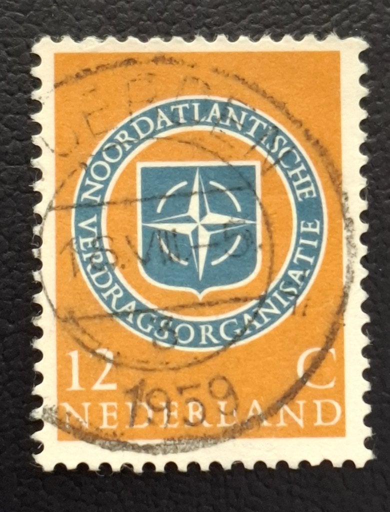 Postzegel NAVO uit 1959, Postzegels en Munten, Verzenden, Gestempeld, Overige thema's