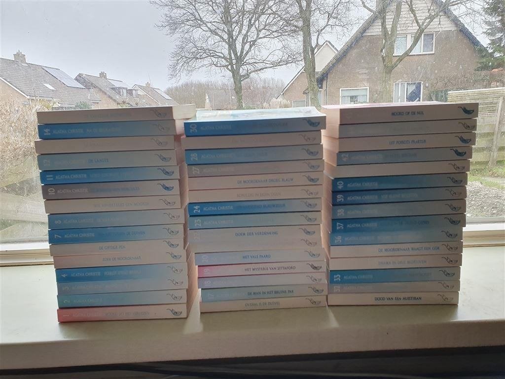 agatha christie-42 stuks-zo goed als nieuw-losse verkoop, Ophalen of Verzenden, Zo goed als nieuw