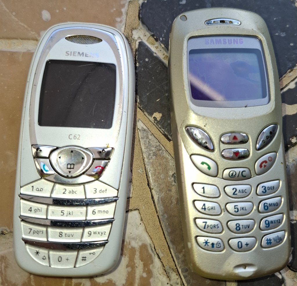 Vintage mobiele telefoons., Ophalen, Niet werkend, Overige modellen