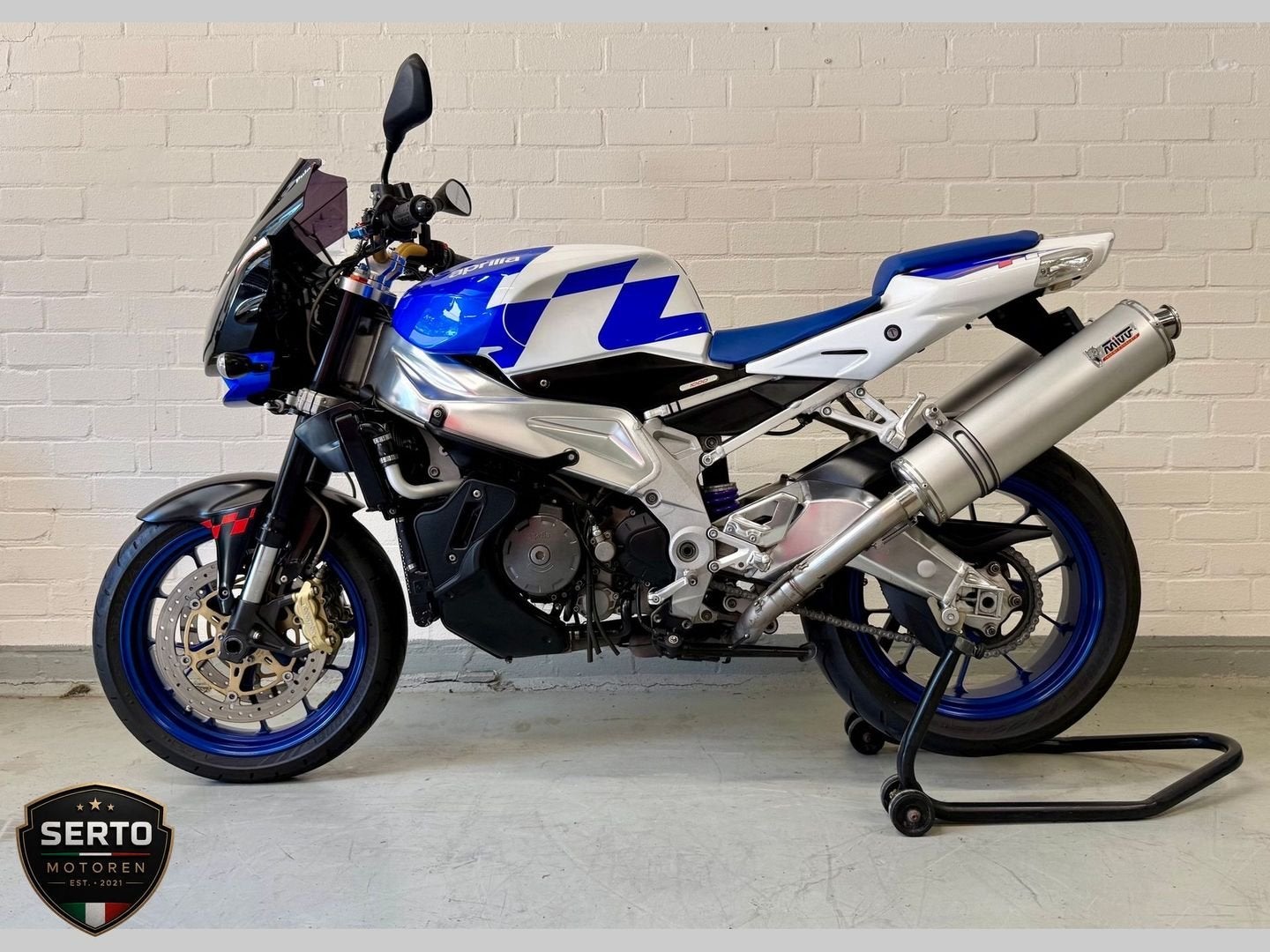APRILIA TUONO 1000 R (bj 2008), Motoren, 997 cc, 2 cilinders, Bedrijf, Onbekend