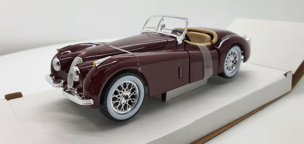 Jaguar XK 120 Roadster 1951 Donker Rood, Auto, Bburago, Bburago, Nieuw