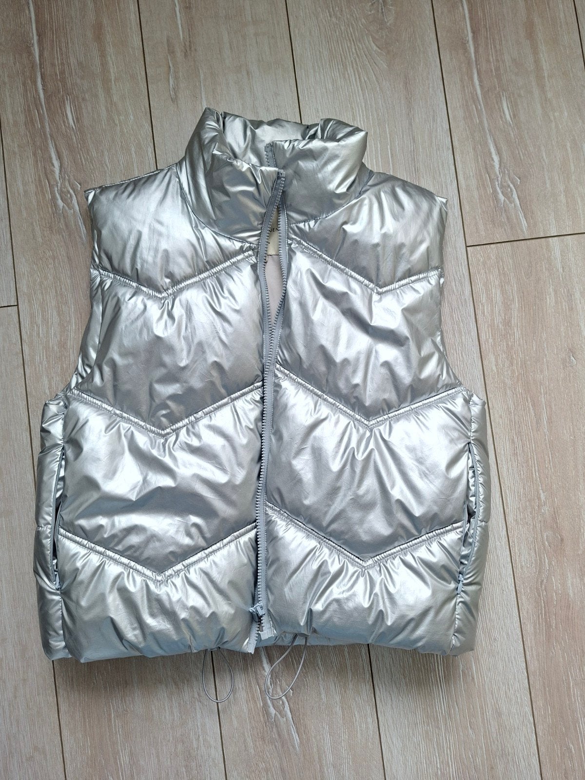 Freequent bodywarmer dames maat M zilver gewatteerd, Kleding | Dames, Bodywarmers, Maat 38/40 (M), Freequent, Ophalen of Verzenden